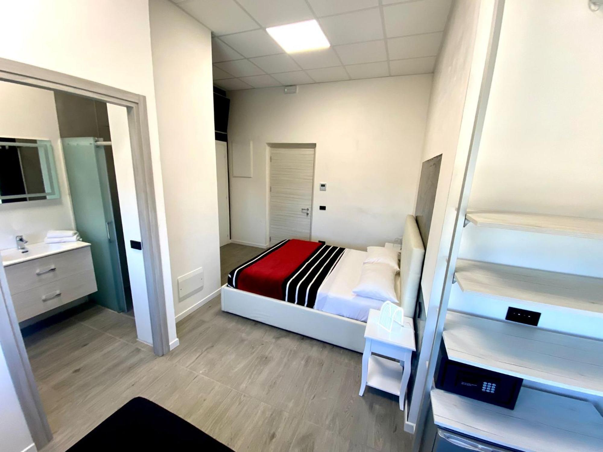 Hotel Tech Brembate Kültér fotó