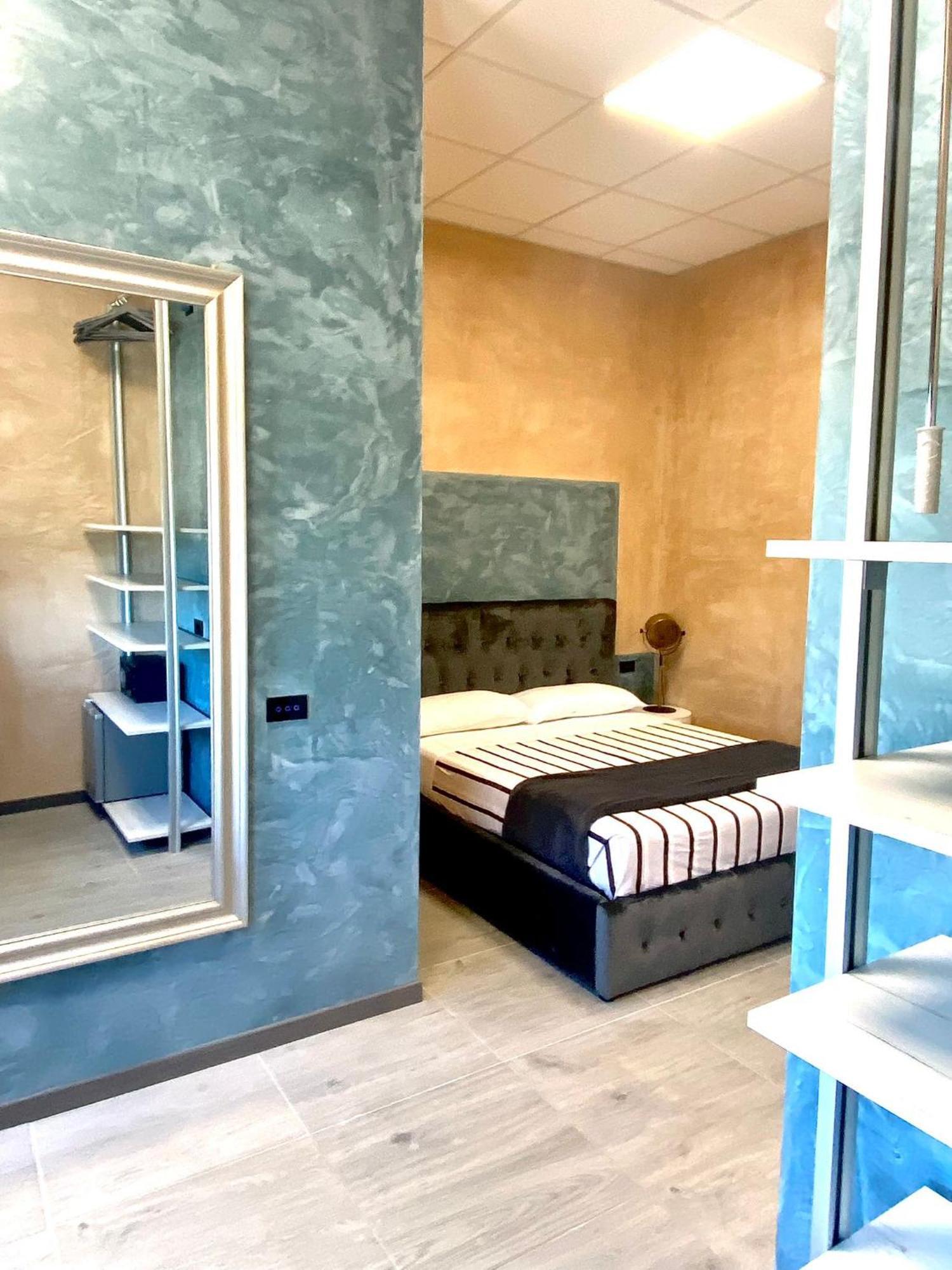 Hotel Tech Brembate Kültér fotó